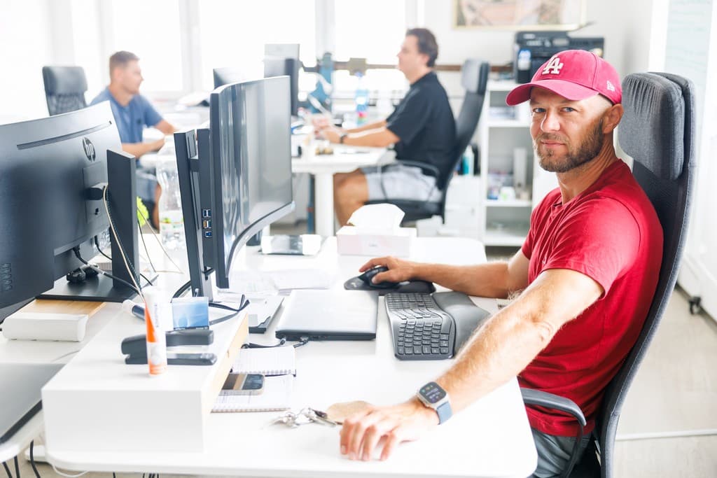 Project organization and management